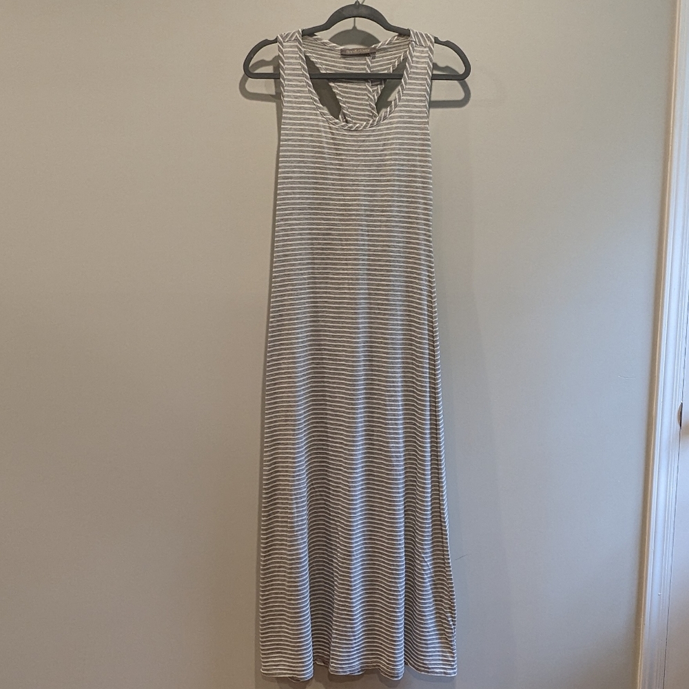 Finn‎ & Clover Gray and White Striped Tank Maxi Dress Small